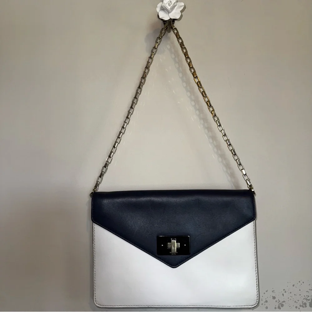 Kate Spade Post Street Madison Clutch Navy White Striped Nautical‎ Gold Chain